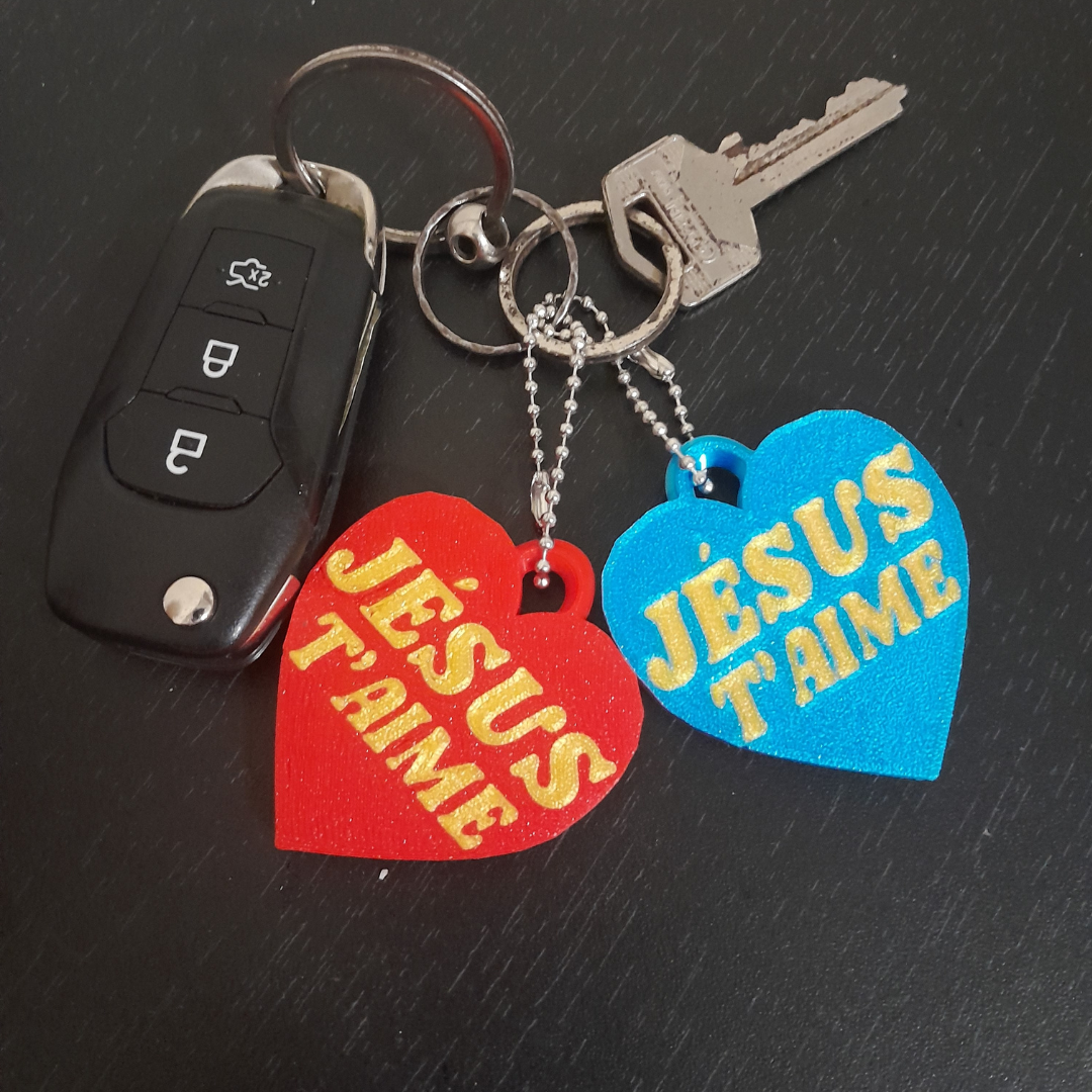 Porte-clé 5 cm x 5 cm "Jésus-t'aime"